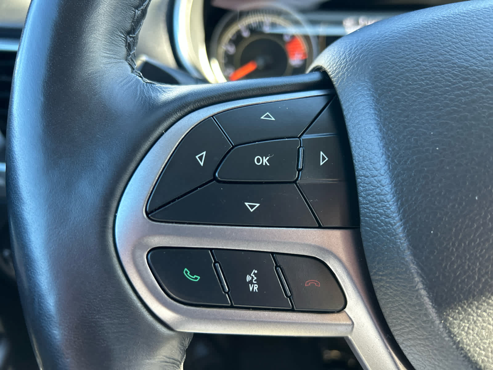 Used 2021 Jeep Cherokee Latitude Plus image 22