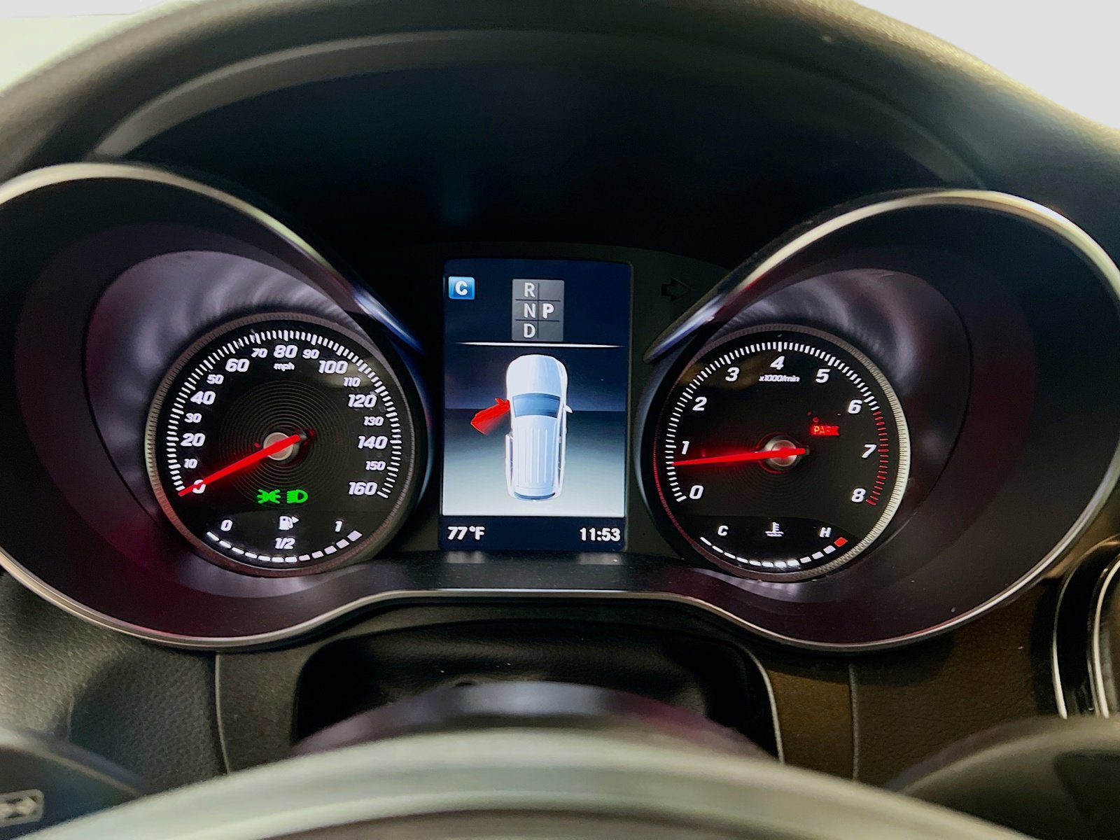 Used 2019 Mercedes-Benz GLC 300 4MATIC image 7