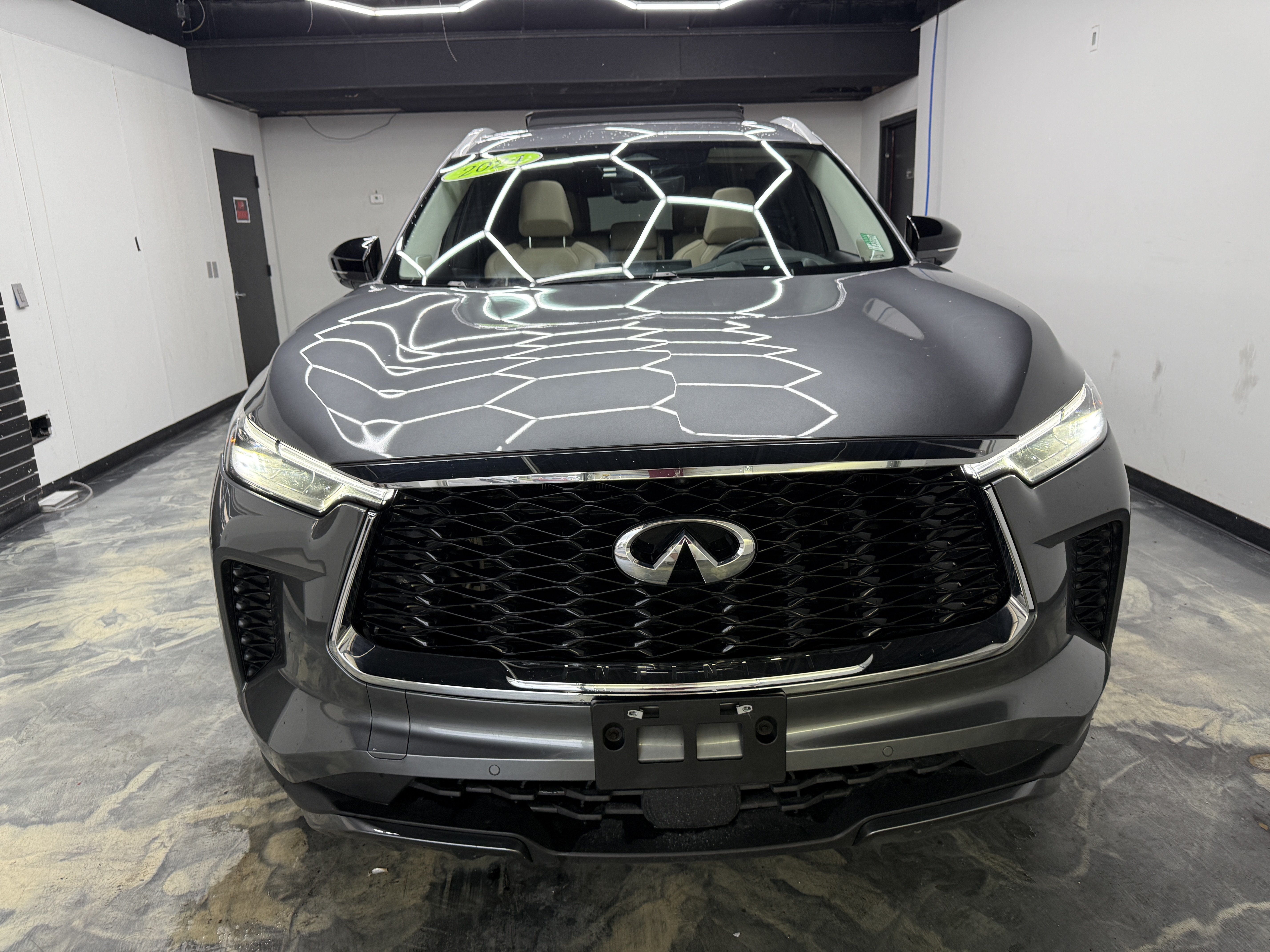 Used 2024 INFINITI QX60 Sensory AWD/4WD image 7