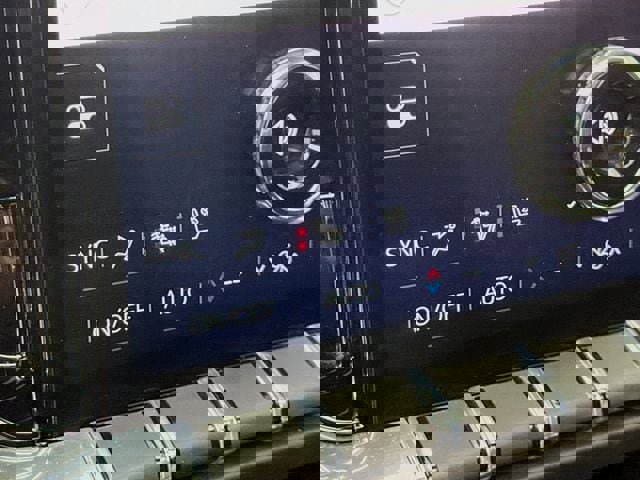 Used 2025 GMC Yukon Elevation w/ Elevation Premium Package image 23