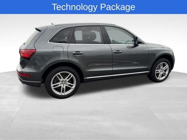Used 2016 Audi Q5 2.0T Premium Plus AWD/4WD image 3