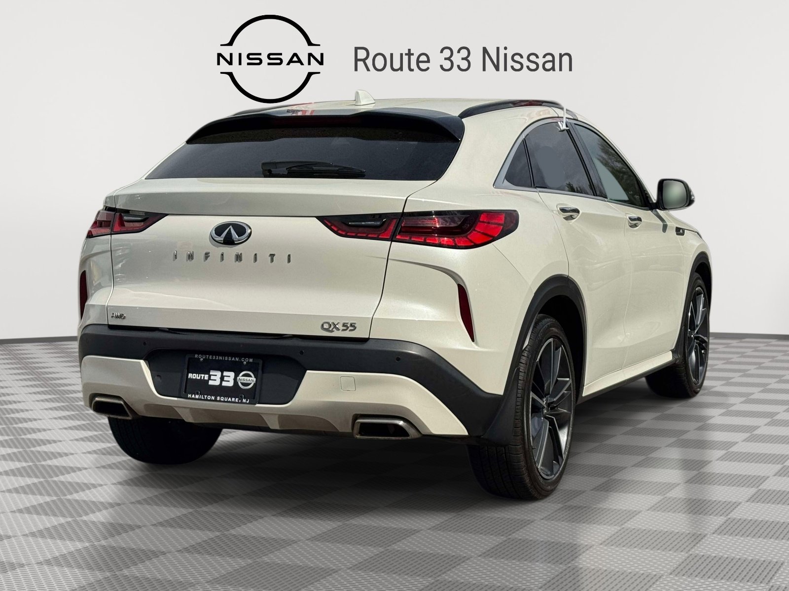 Used 2023 INFINITI QX55 Luxe w/ Cargo Package image 4