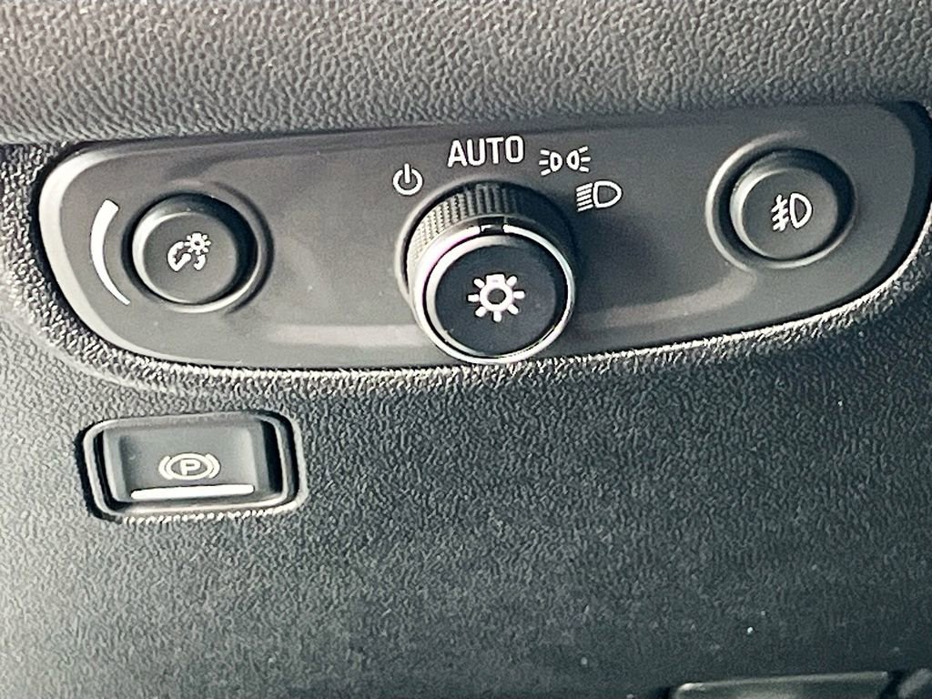 Used 2018 GMC Terrain SLT w/ Preferred Package image 10