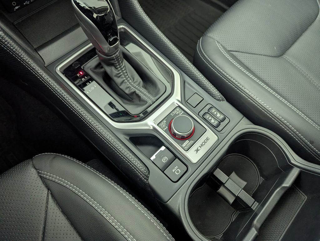 Used 2020 Subaru Forester Limited image 8