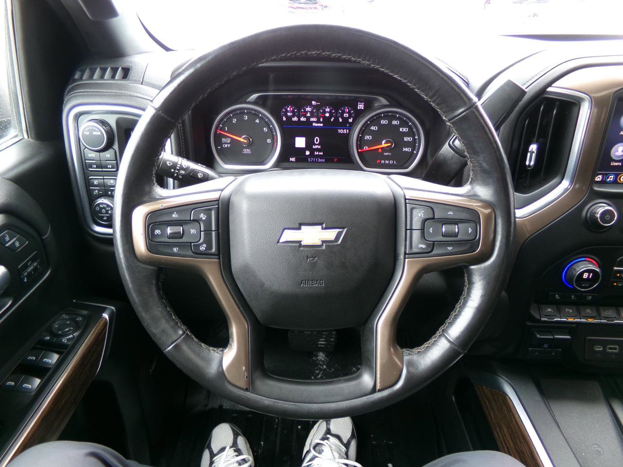 Used 2021 Chevrolet Silverado 1500 High Country w/ Technology Package image 10