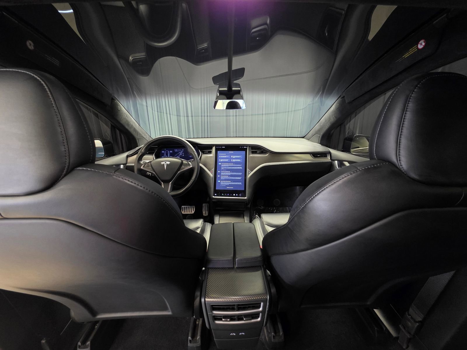 Used 2021 Tesla Model X Performance image 2