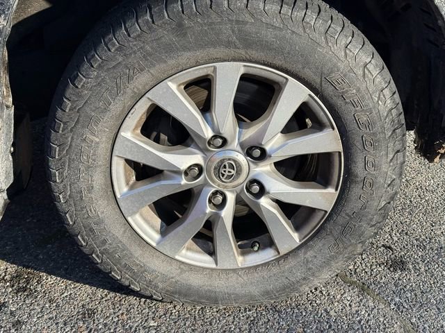 Used 2019 Toyota Land Cruiser image 15