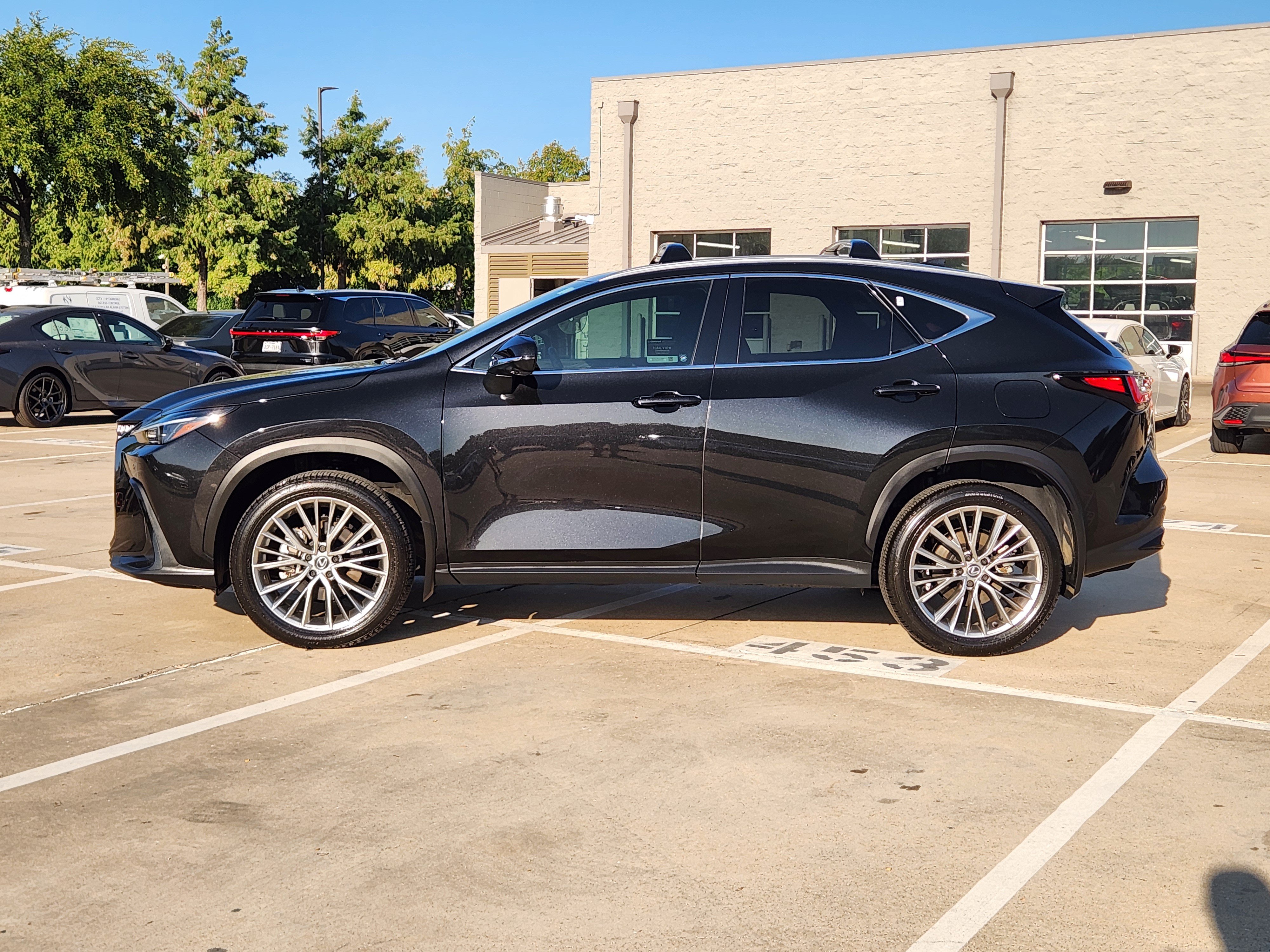 Certified 2025 Lexus NX 350 AWD w/ Accessory Package (2T) image 3