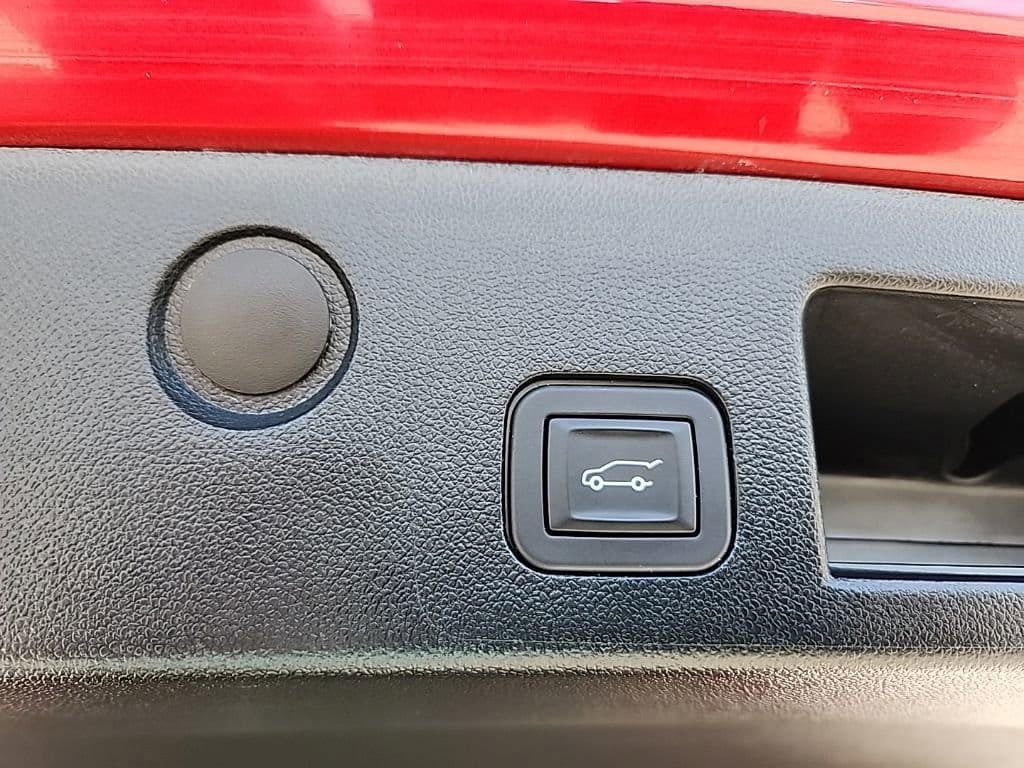 Certified 2025 Chevrolet Equinox ACTIV w/ Convenience Package III AWD/4WD image 42