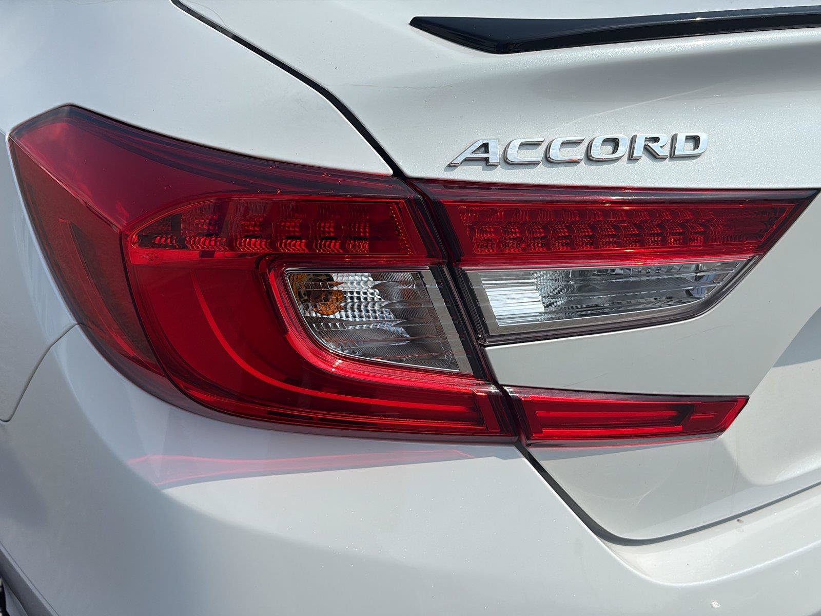 Used 2022 Honda Accord Sport image 40