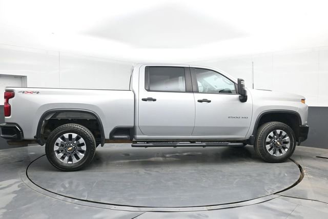 Used 2023 Chevrolet Silverado 2500 Custom w/ Gooseneck/5TH Wheel Package image 15