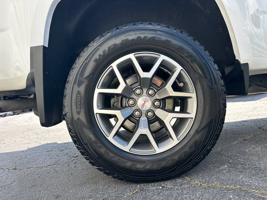 Used 2018 GMC Canyon All Terrain w/ Trailering Package AWD/4WD image 18