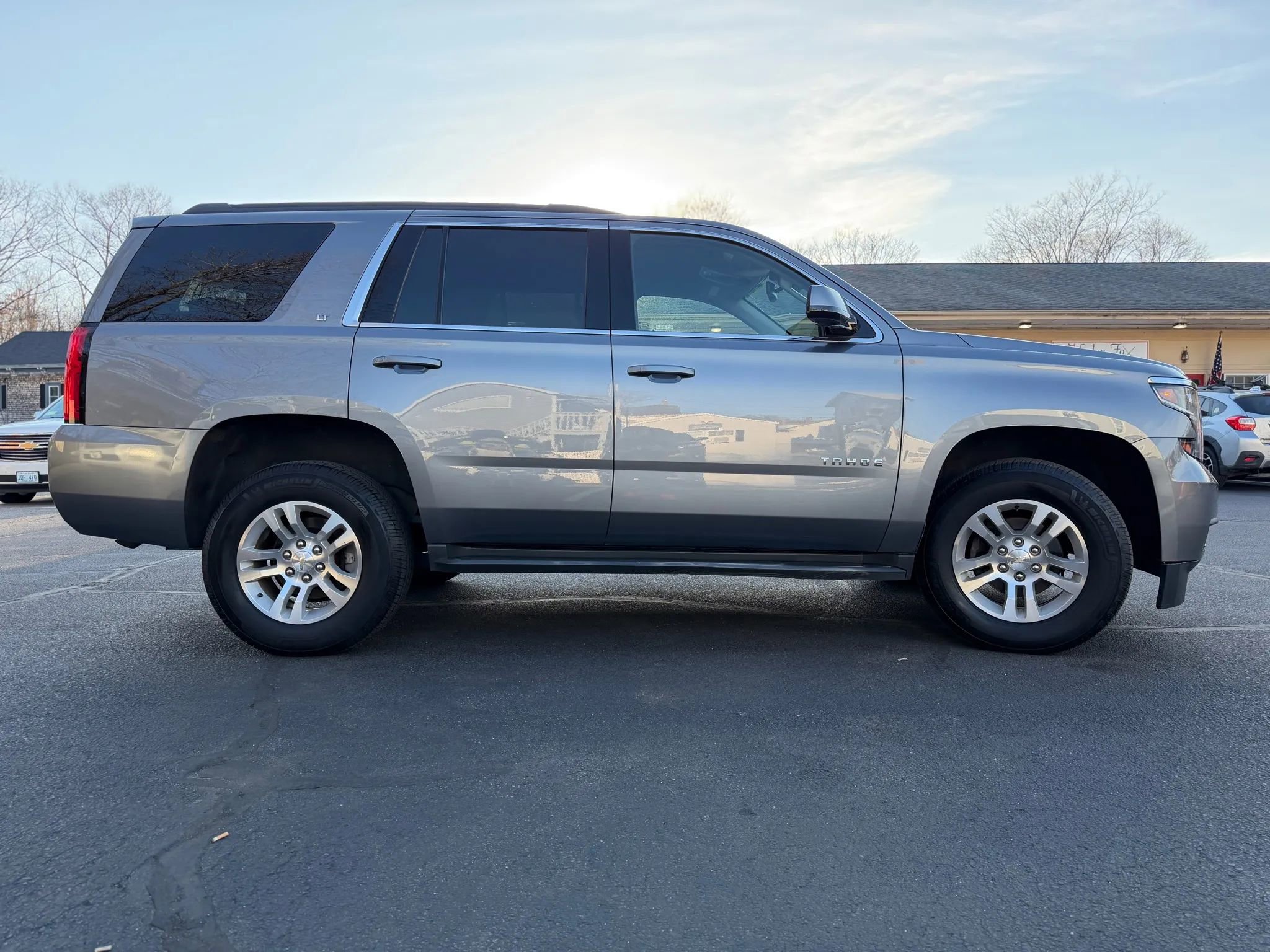 Used 2018 Chevrolet Tahoe LT image 4