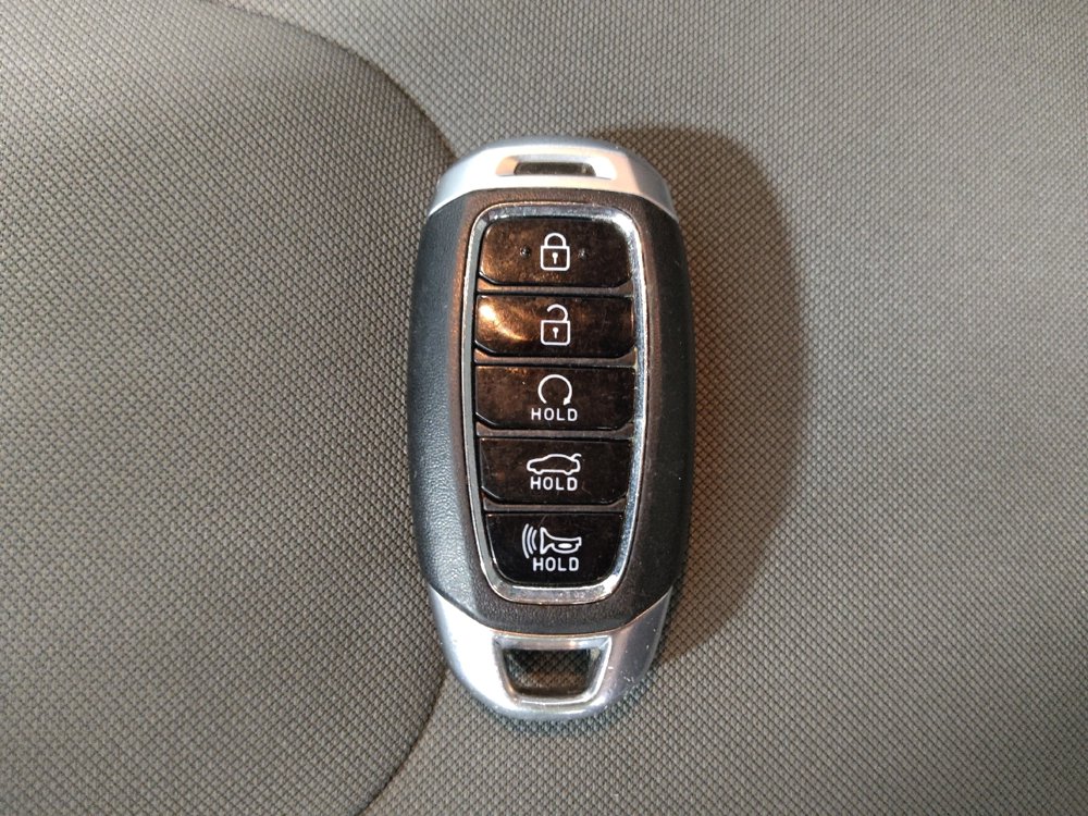 Used 2022 Hyundai Elantra SEL w/ Convenience + Premium Package FWD image 32