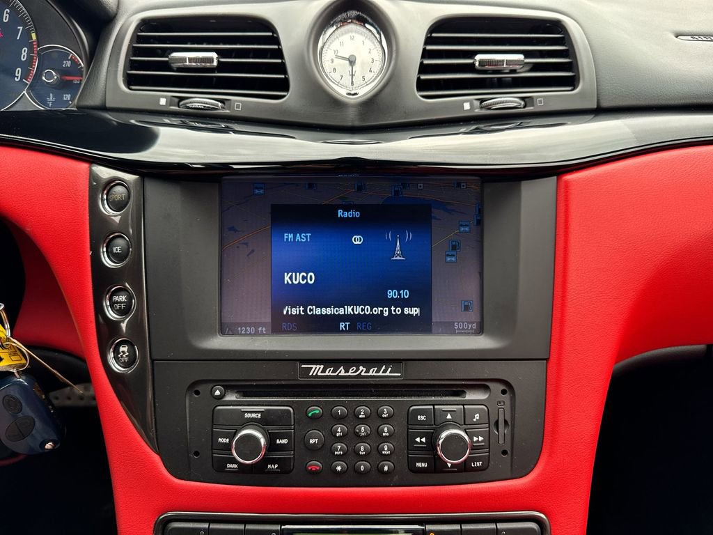Used 2017 Maserati GranTurismo Sport image 16