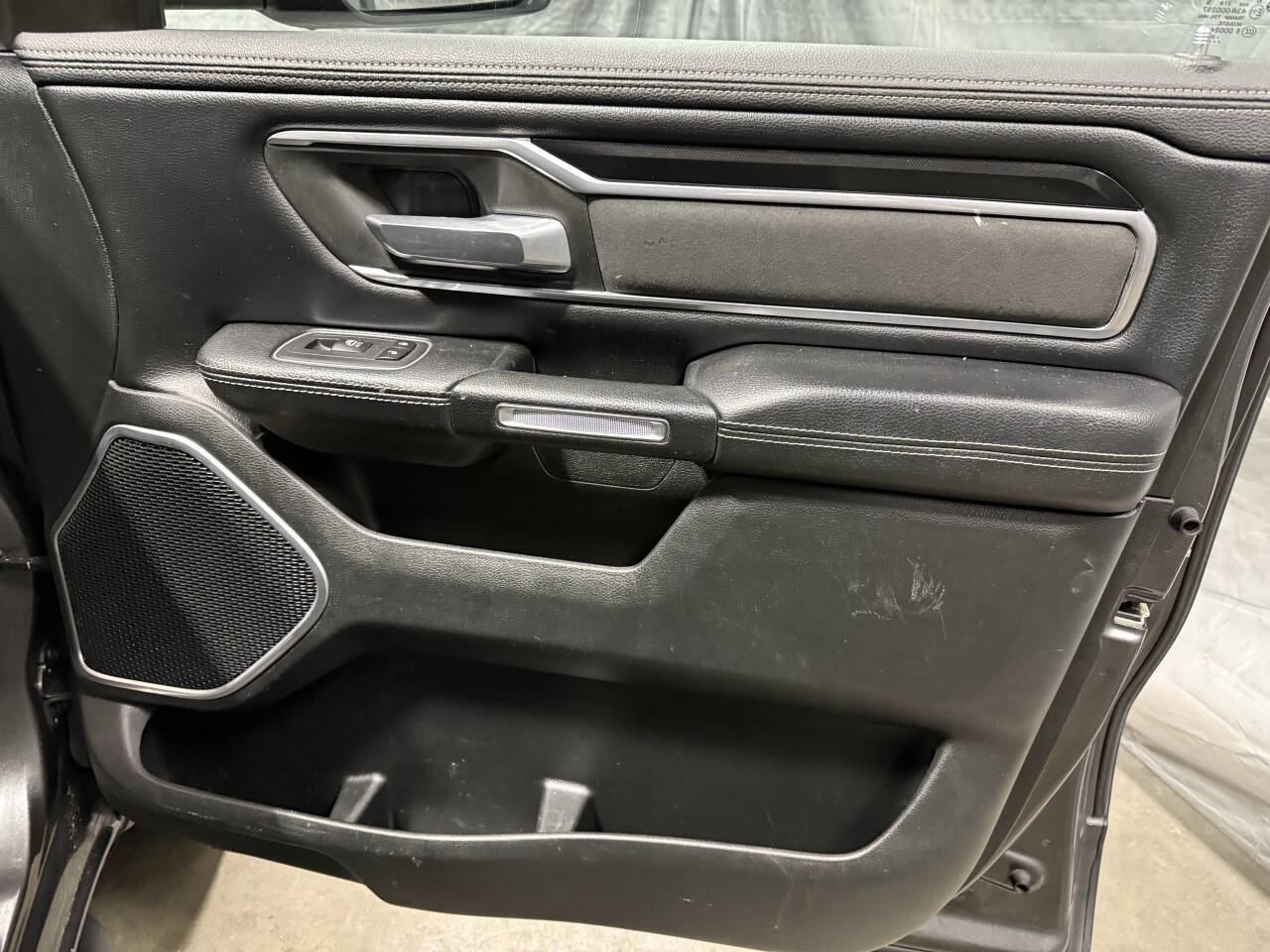 Used 2020 RAM 1500 Laramie w/ Sport Appearance Package image 13