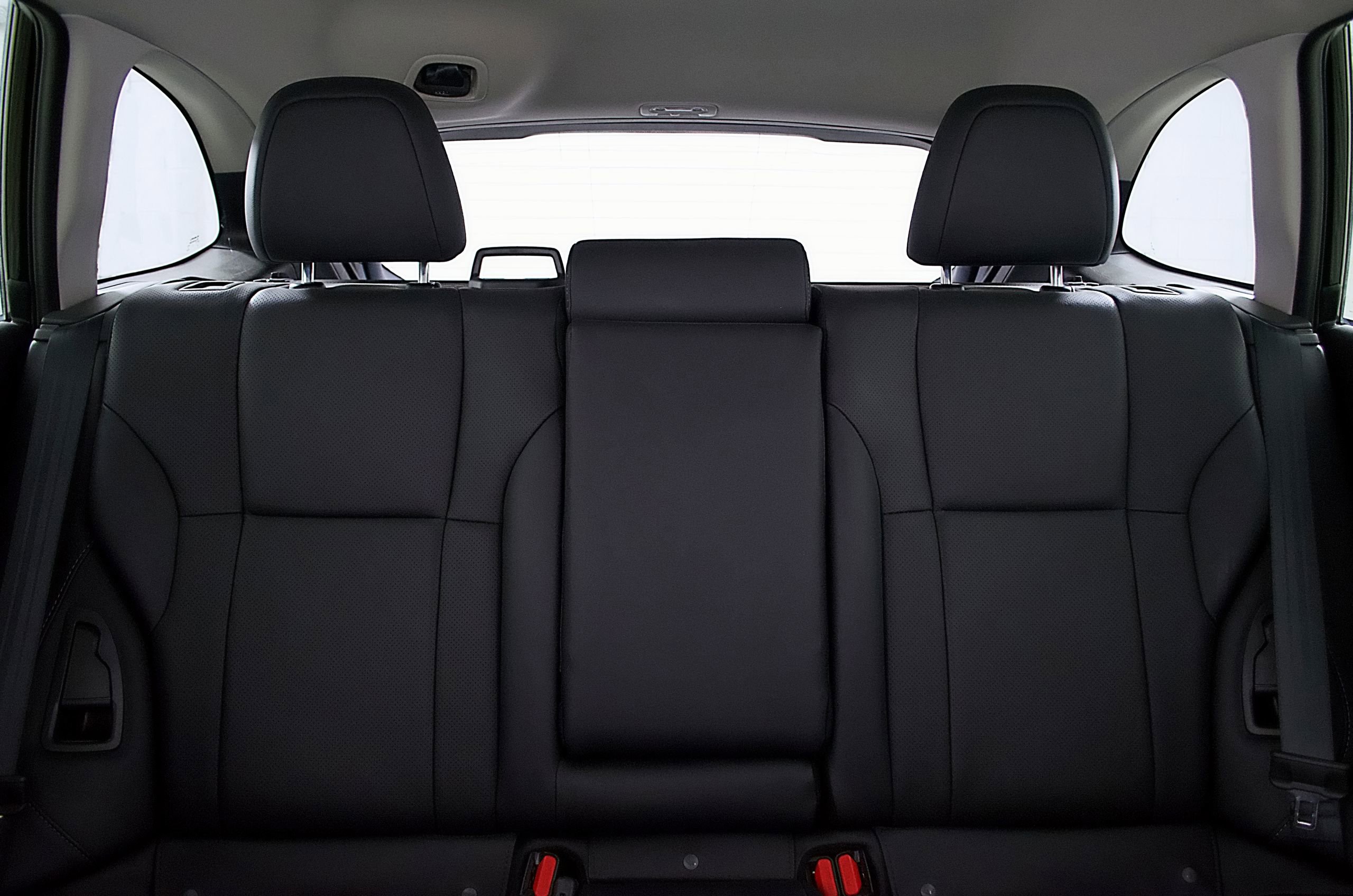 Used 2025 Subaru Outback Touring XT image 16