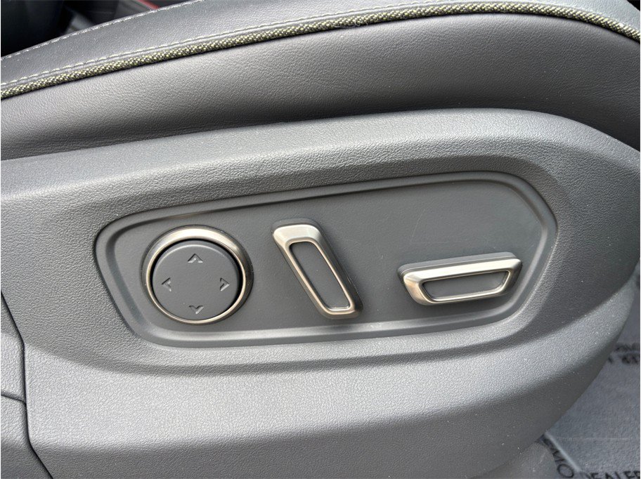 Used 2022 Rivian R1T Adventure AWD/4WD image 43
