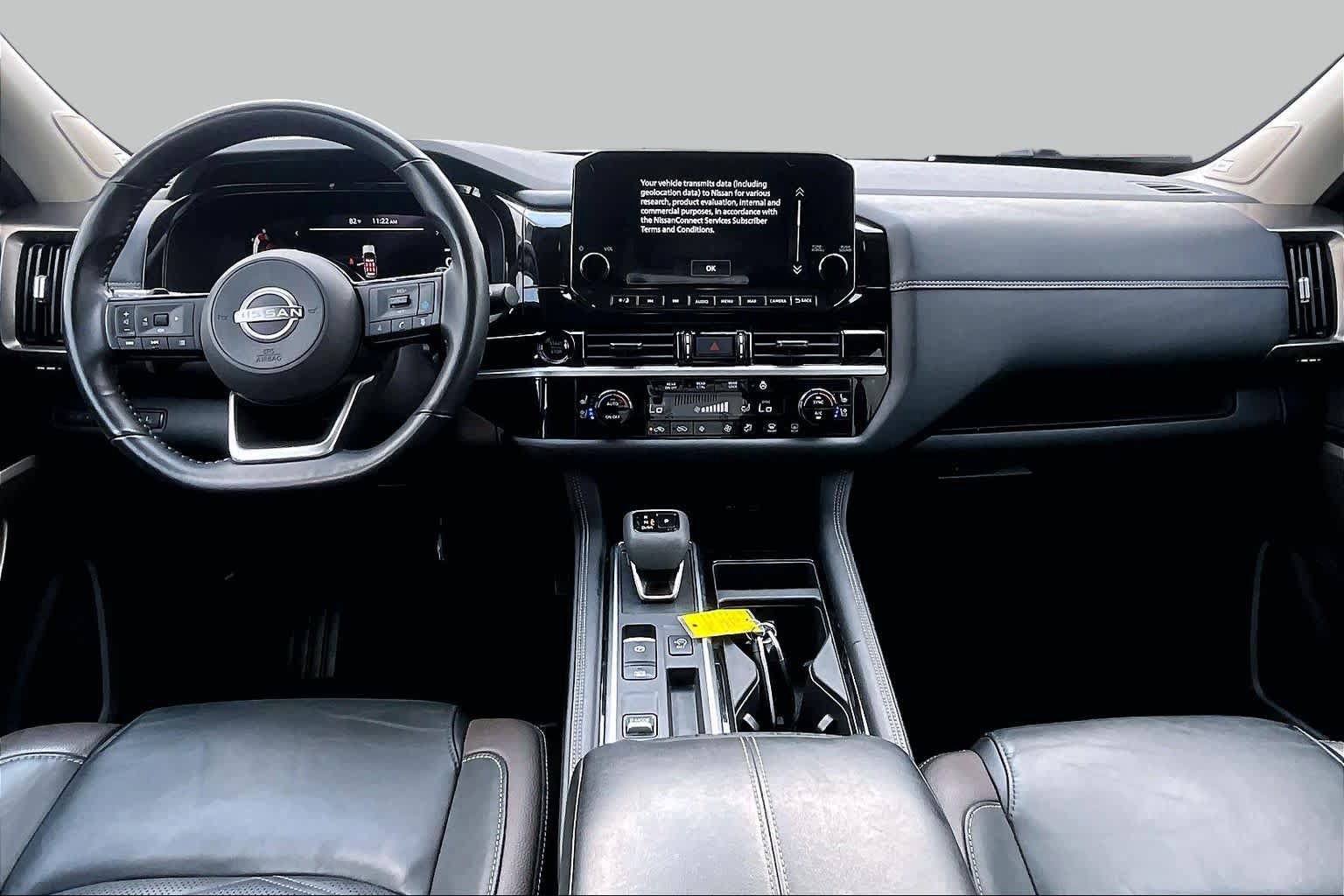 Certified 2025 Nissan Pathfinder Platinum w/ Cargo Package FWD image 16
