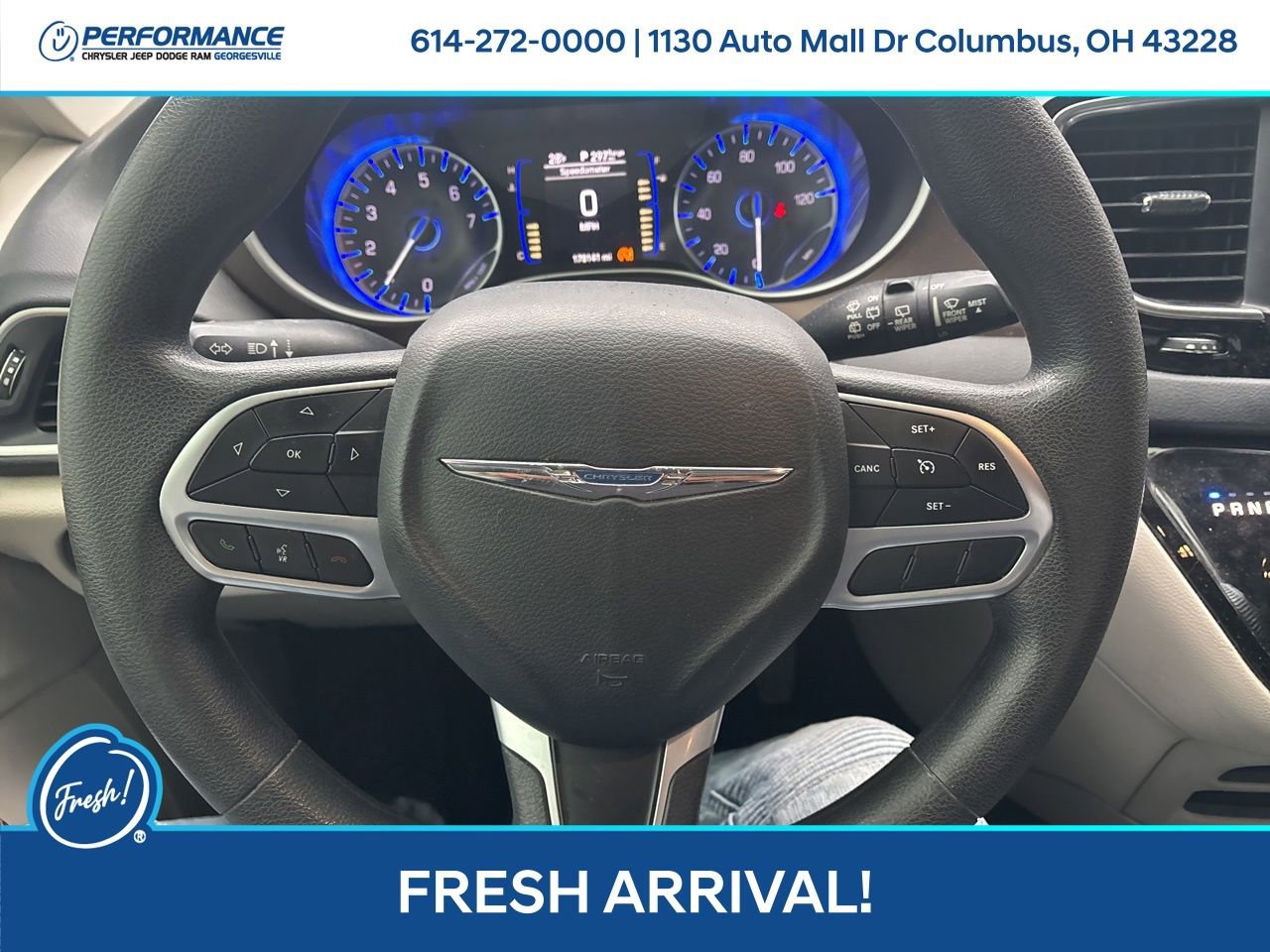 Used 2018 Chrysler Pacifica Touring Plus w/ Tire & Wheel Group image 19