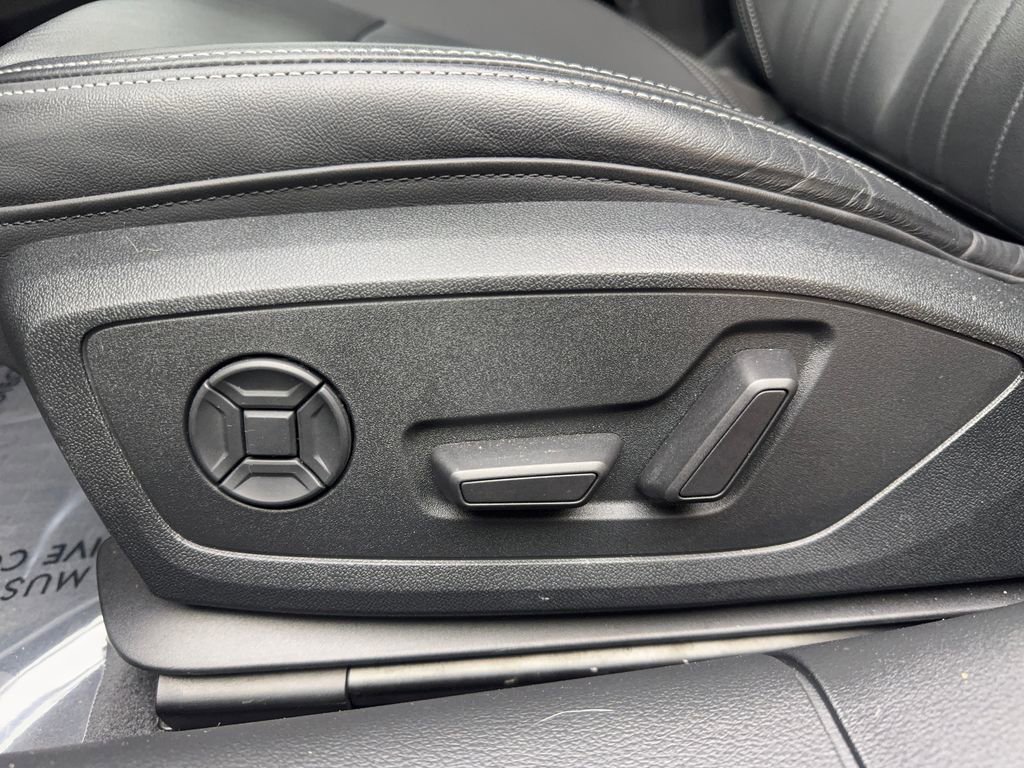 Used 2023 Audi A6 2.0T Premium w/ Convenience Package image 30
