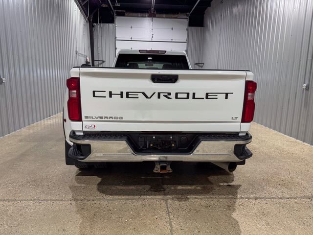Used 2022 Chevrolet Silverado 3500 LT w/ Texas Edition image 4