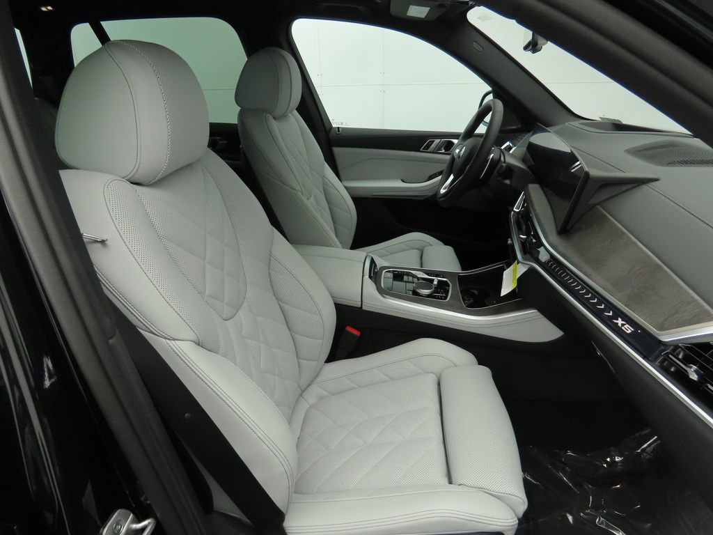 Certified 2025 BMW X5 sDrive40i image 22