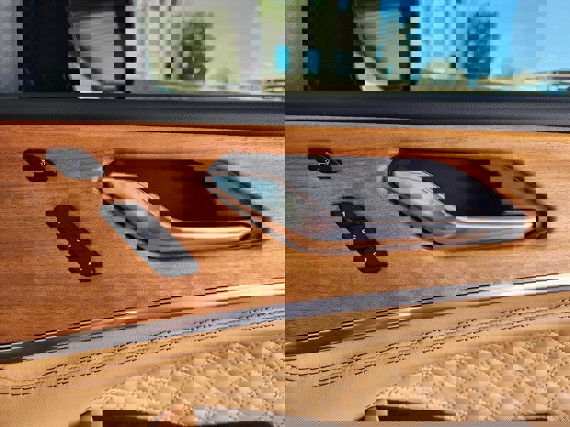 Used 2023 Jeep Grand Cherokee L Summit AWD/4WD image 74