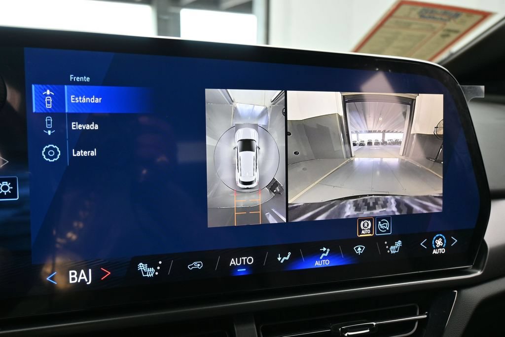 Used 2026 Chevrolet Equinox EV RS FWD image 21