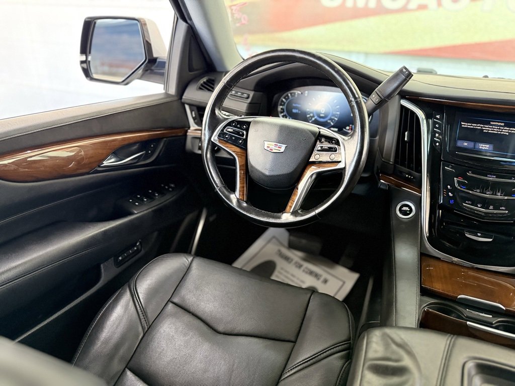 Used 2016 Cadillac Escalade ESV Premium image 34