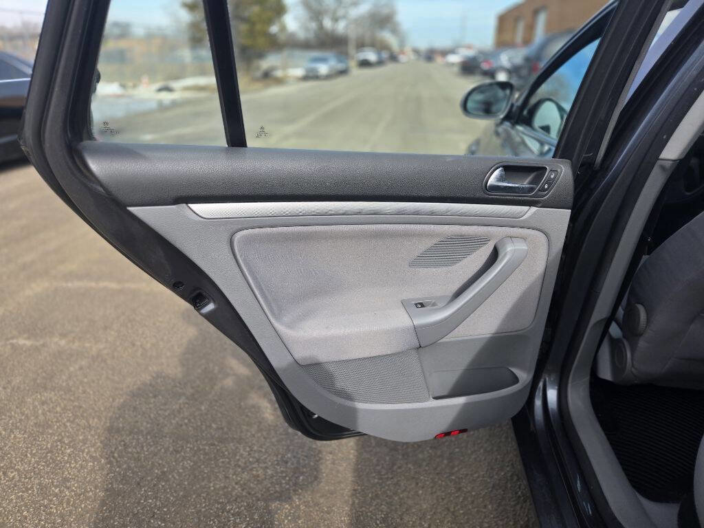 Used 2009 Volkswagen Jetta S image 15