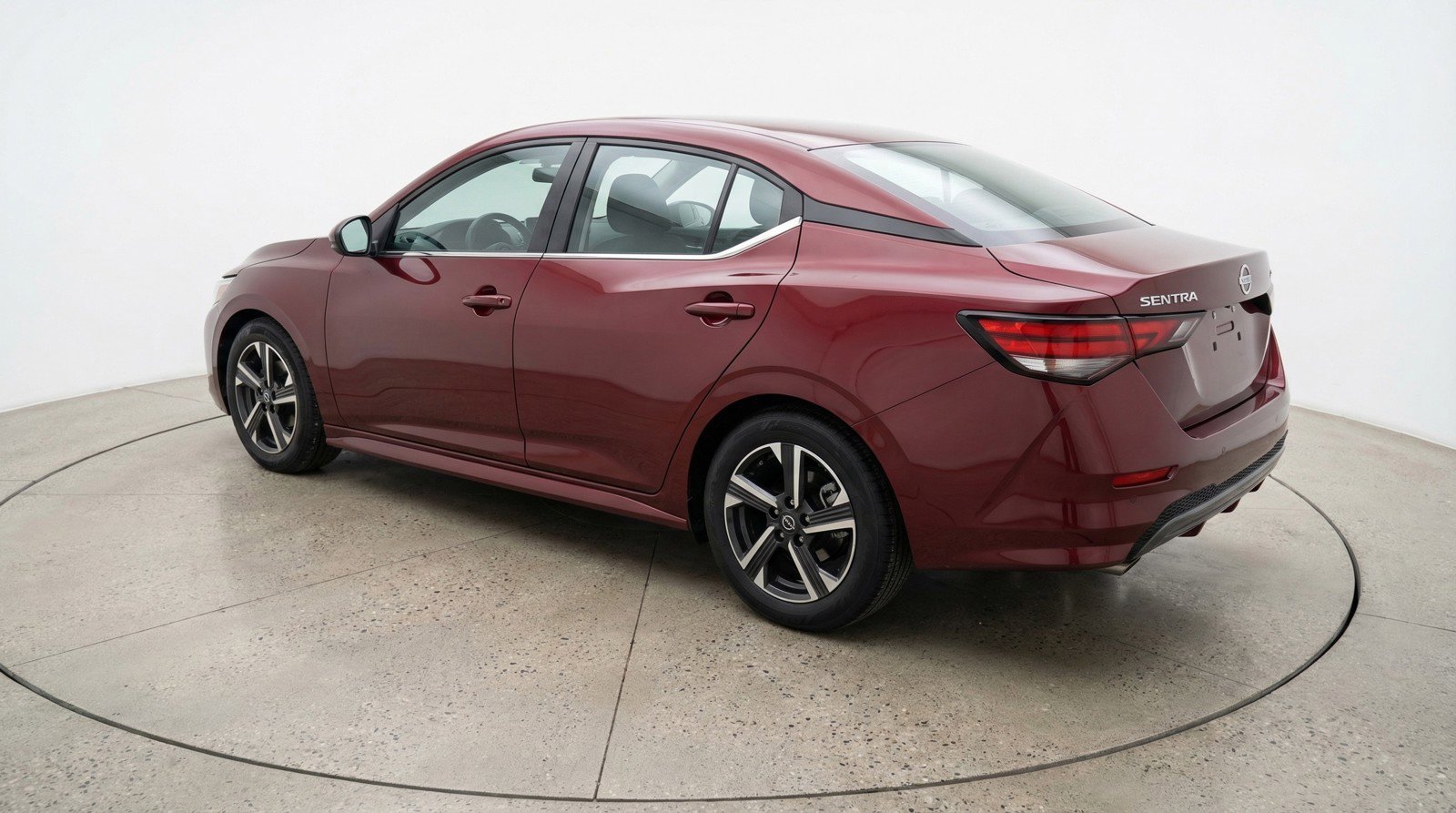 Used 2025 Nissan Sentra SV image 6