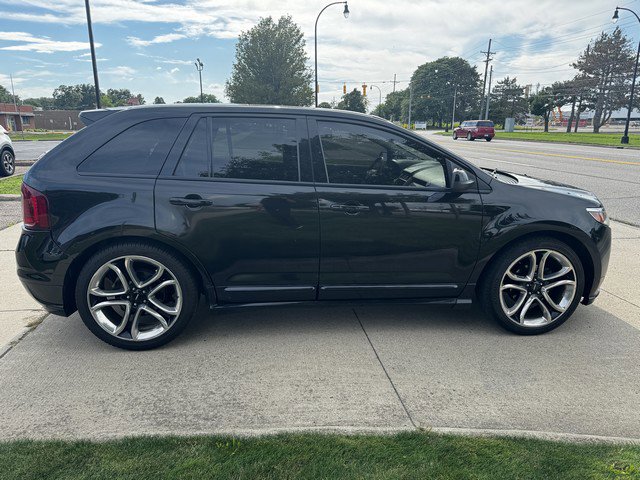 Used 2014 Ford Edge Sport image 4