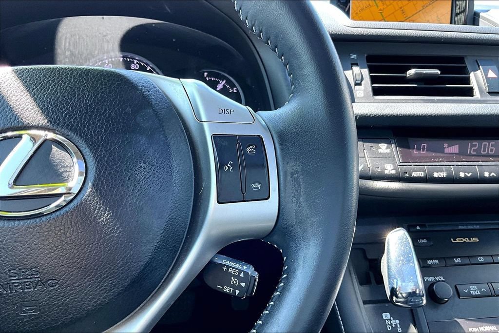 Used 2012 Lexus CT 200h Premium w/ Leather Pkg FWD image 19