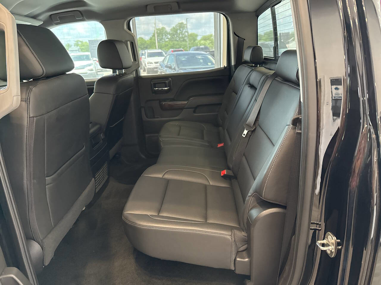 Used 2018 GMC Sierra 1500 SLT image 23