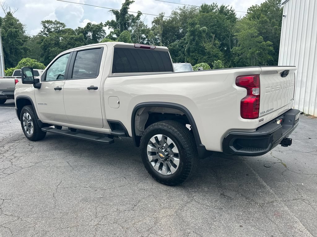 Used 2026 Chevrolet Silverado 2500 Custom w/ Custom Value Package AWD/4WD image 8