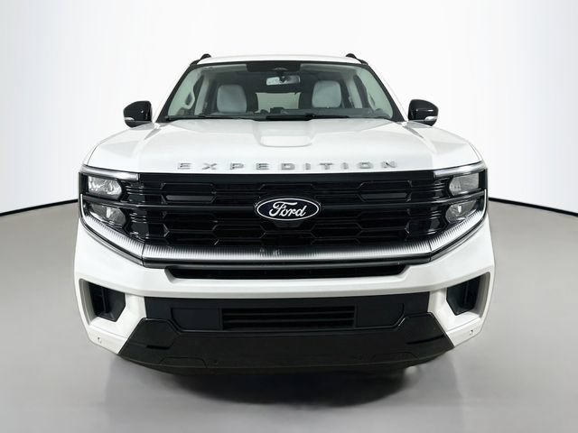 New 2027 Ford Expedition Platinum w/ Platinum Ultimate Package AWD/4WD image 2