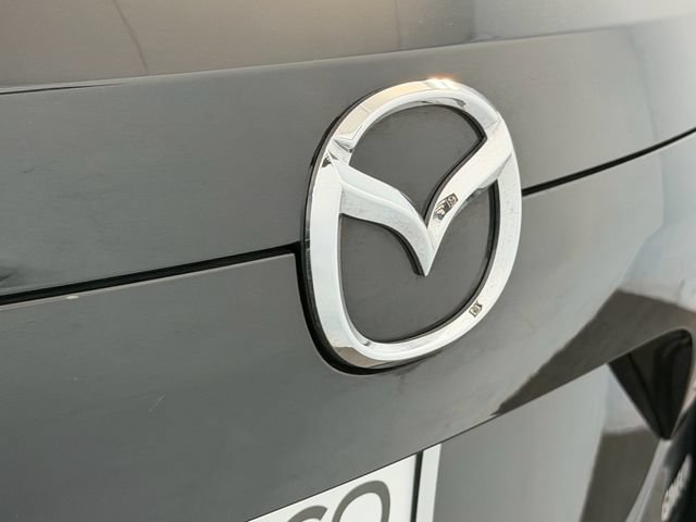 Used 2020 MAZDA CX-5 Touring FWD image 11