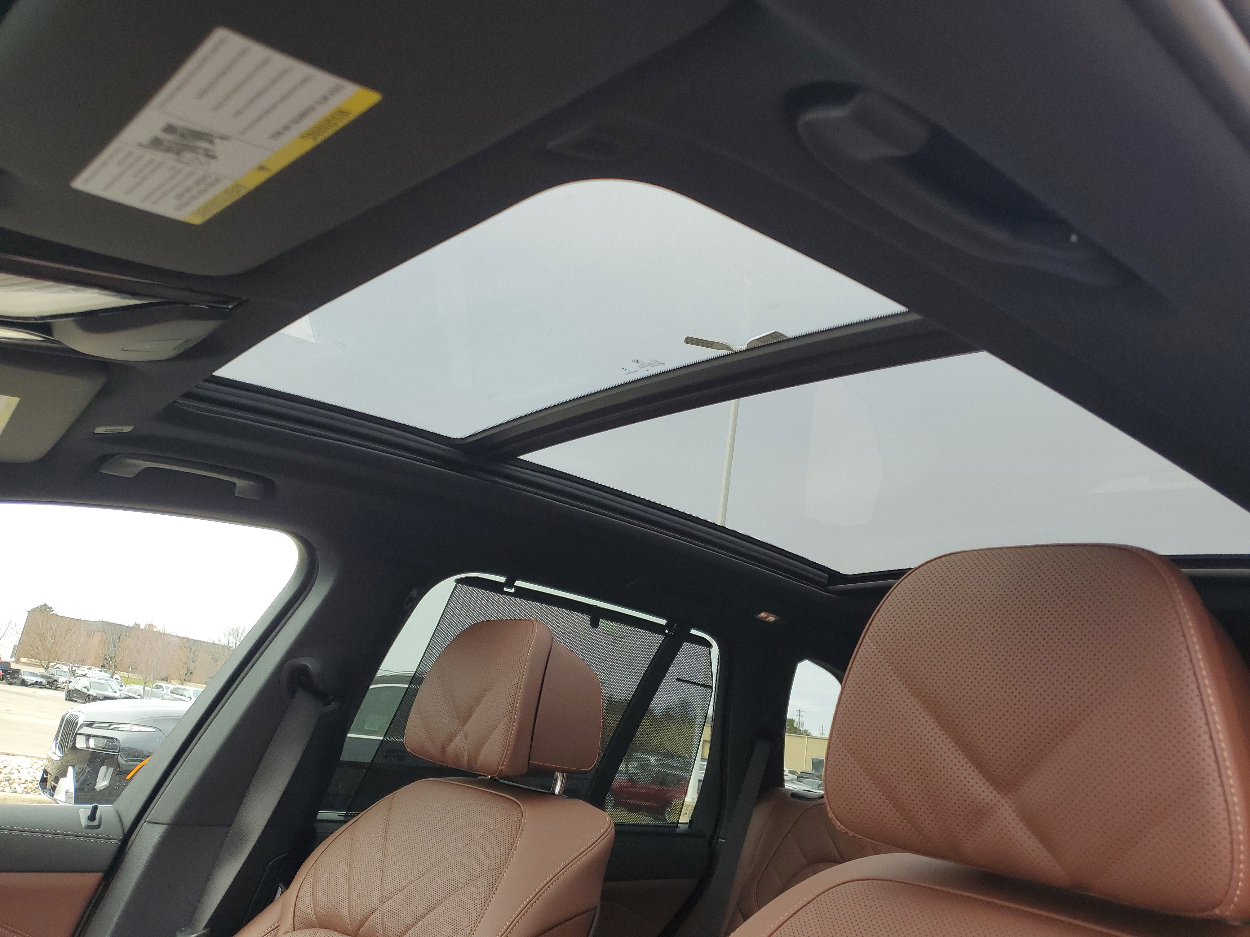 New 2026 BMW X5 xDrive40i AWD/4WD image 8