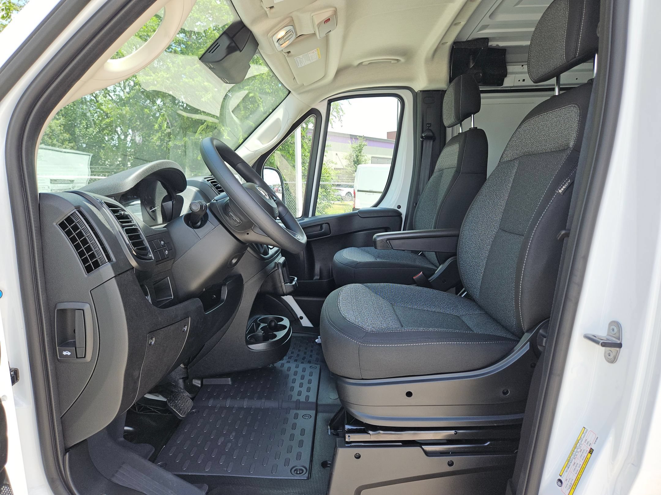 New 2026 RAM ProMaster 1500 FWD image 9