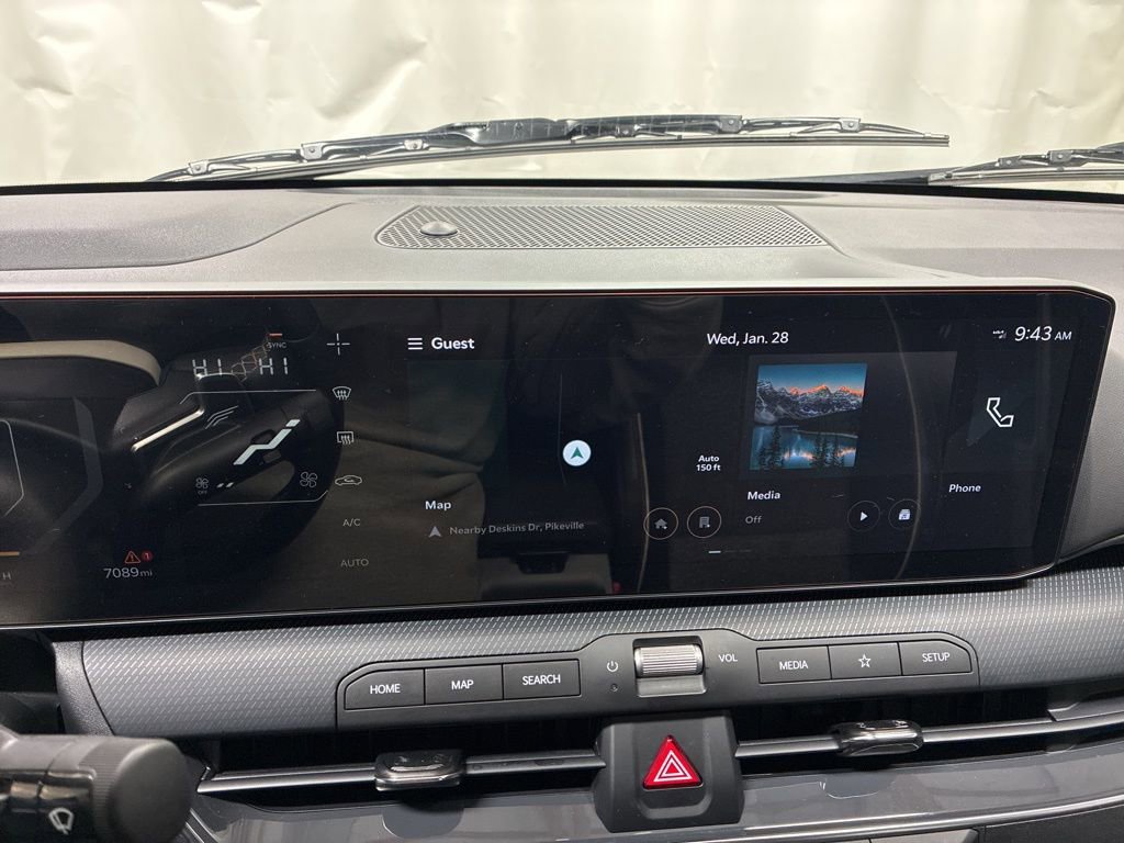 Used 2025 Kia K4 GT-Line image 16