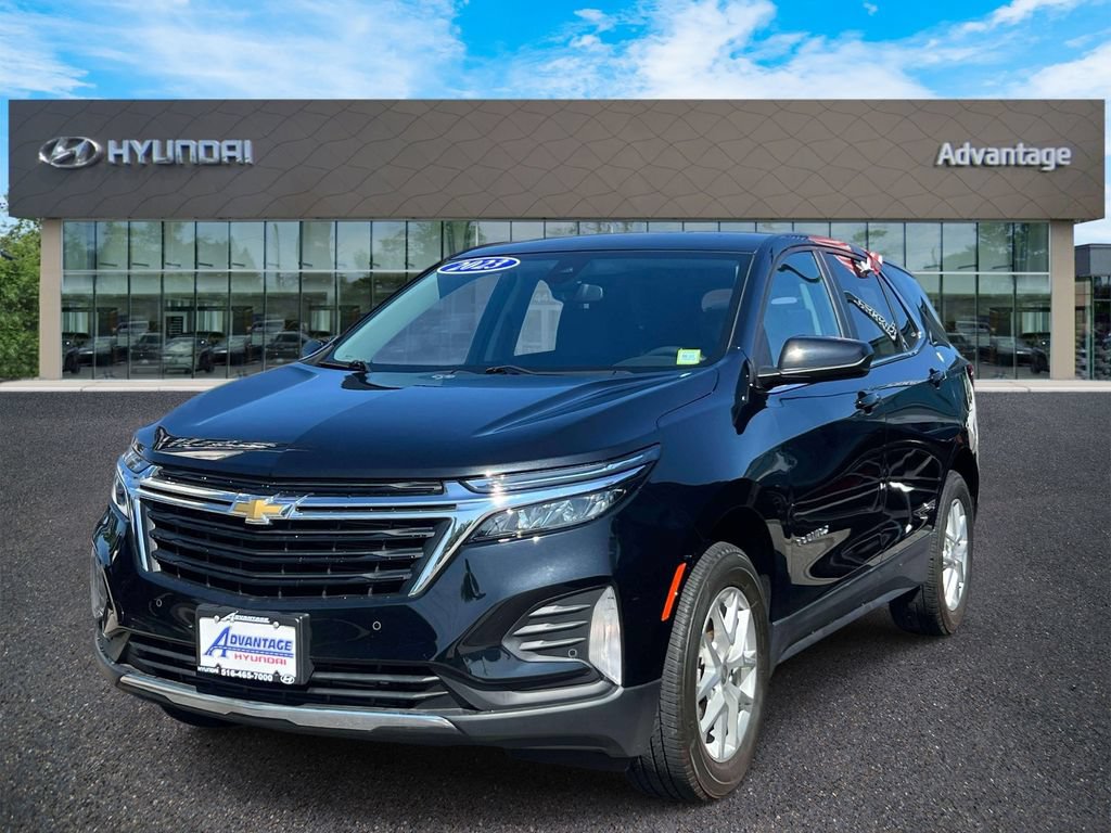Used 2023 Chevrolet Equinox LT AWD/4WD image 4