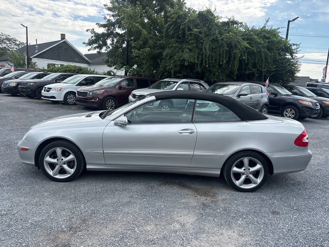Used 2005 Mercedes-Benz CLK 320 Cabriolet image 9