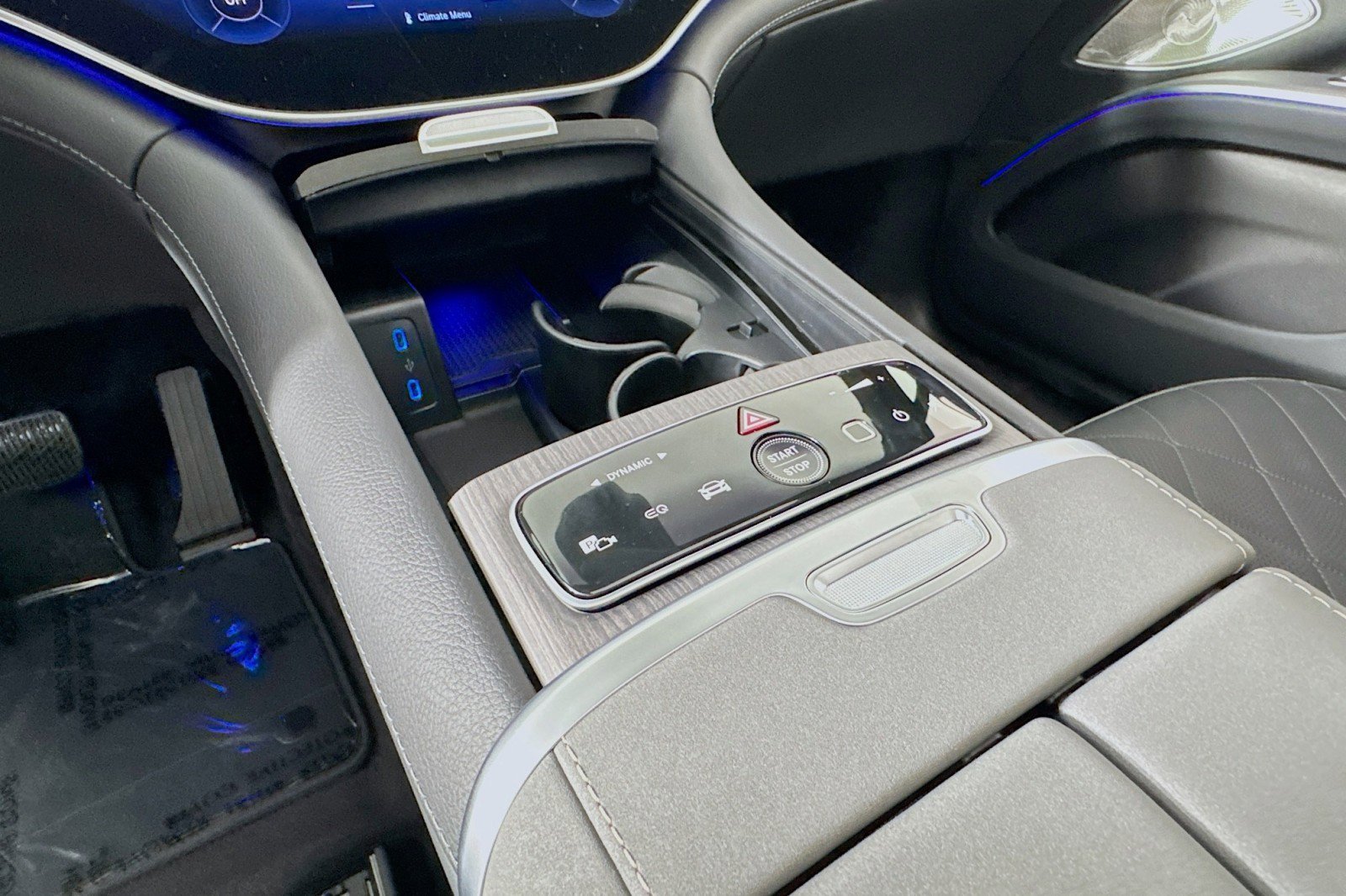 New 2026 Mercedes-Benz EQS 550 4MATIC SUV image 5