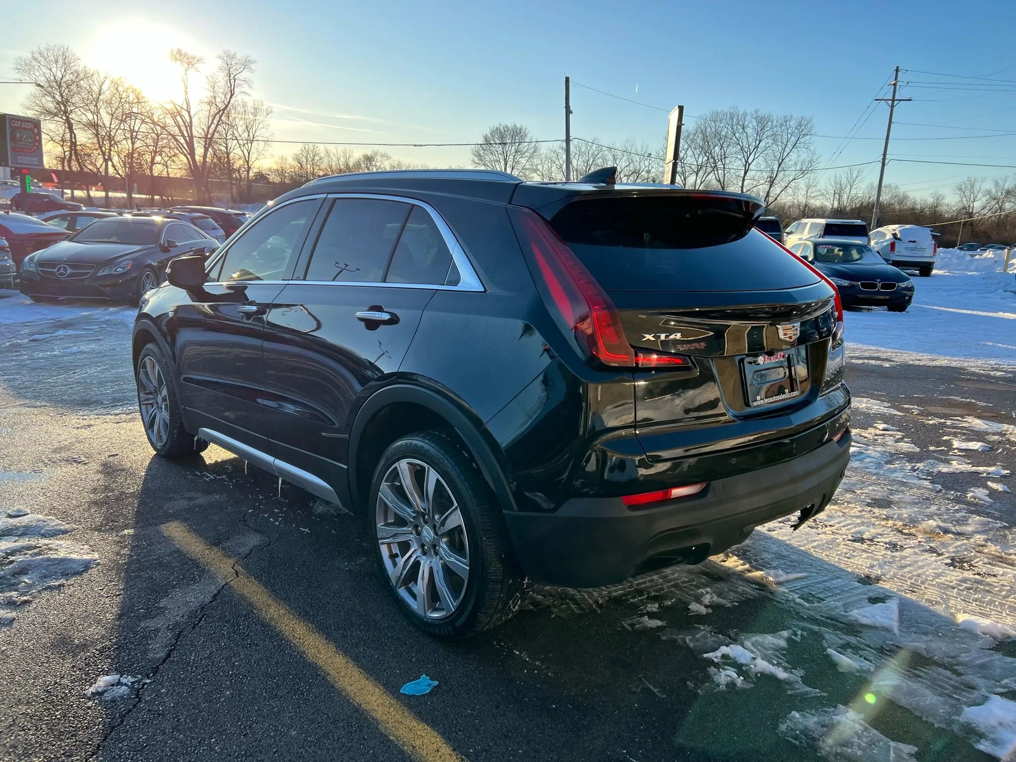 Used 2021 Cadillac XT4 Premium Luxury w/ Cold Weather Package image 7