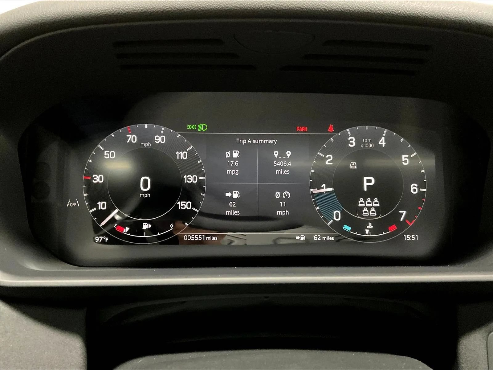 Used 2025 Land Rover Discovery S AWD/4WD image 30