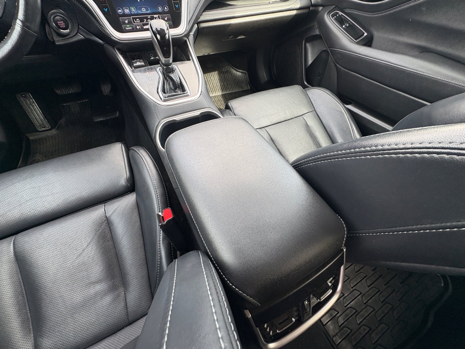 Certified 2024 Subaru Outback Limited AWD/4WD image 15
