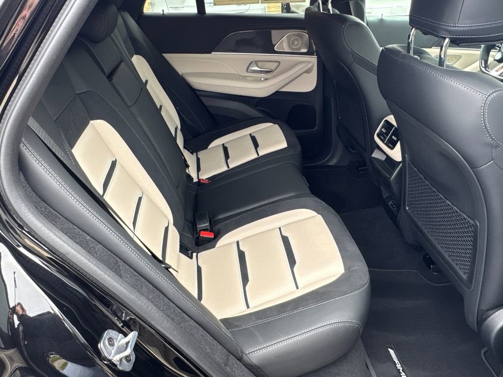 Used 2024 Mercedes-Benz GLE 53 AMG 4MATIC Coupe image 17