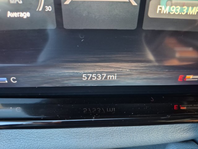 Used 2022 Jeep Grand Wagoneer Series III w/ Rear Seat Video Group 1 AWD/4WD image 19