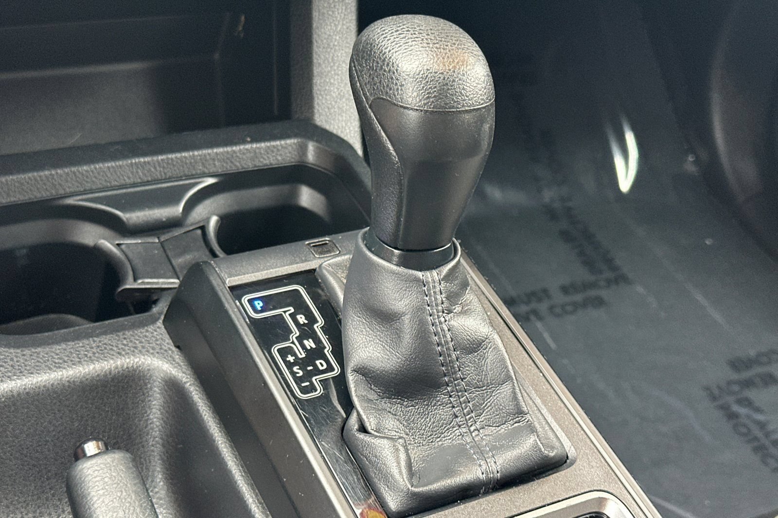 Certified 2022 Toyota Tacoma SR RWD image 21